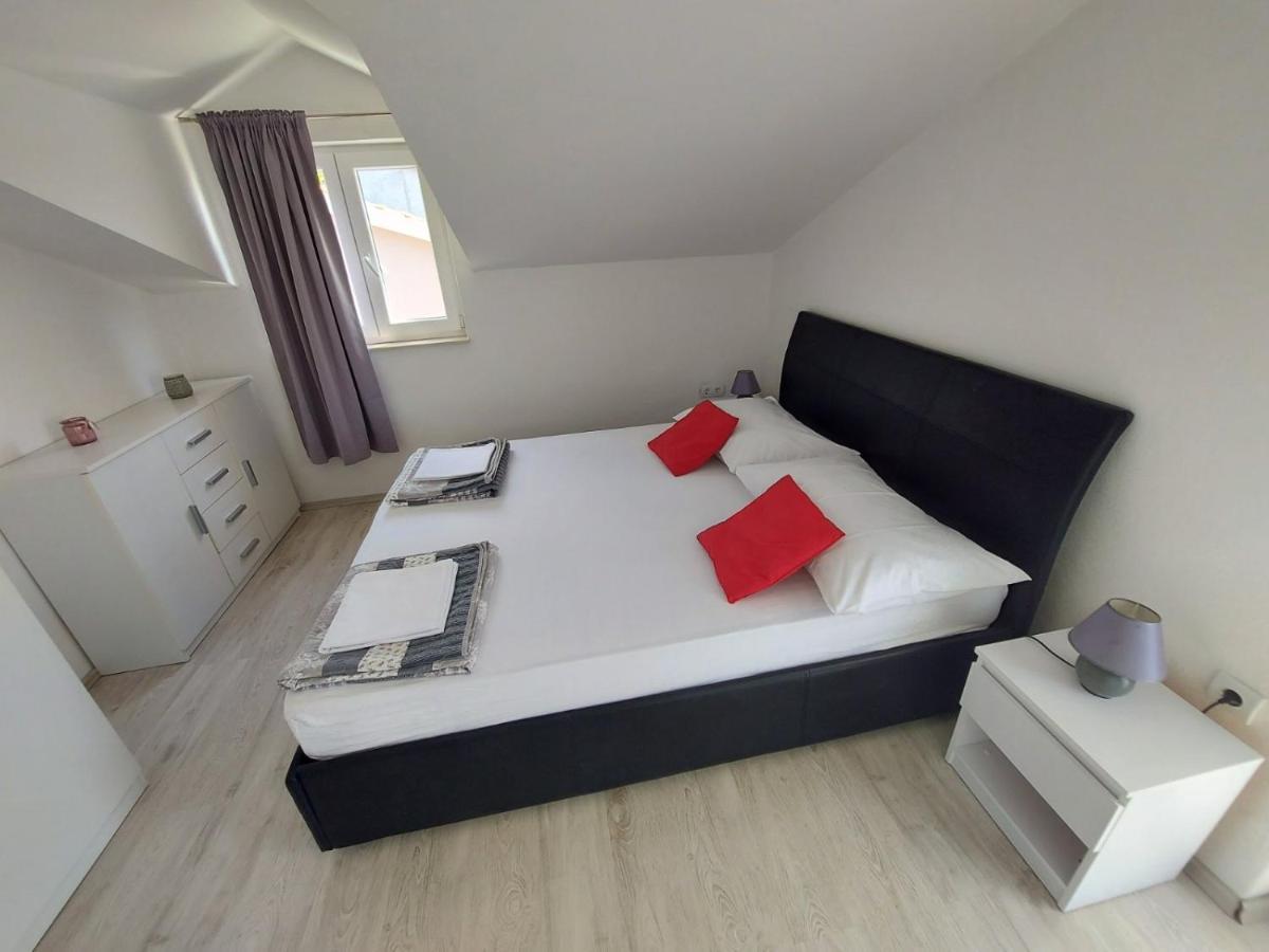 Apartments Durda Šibenik Екстериор снимка